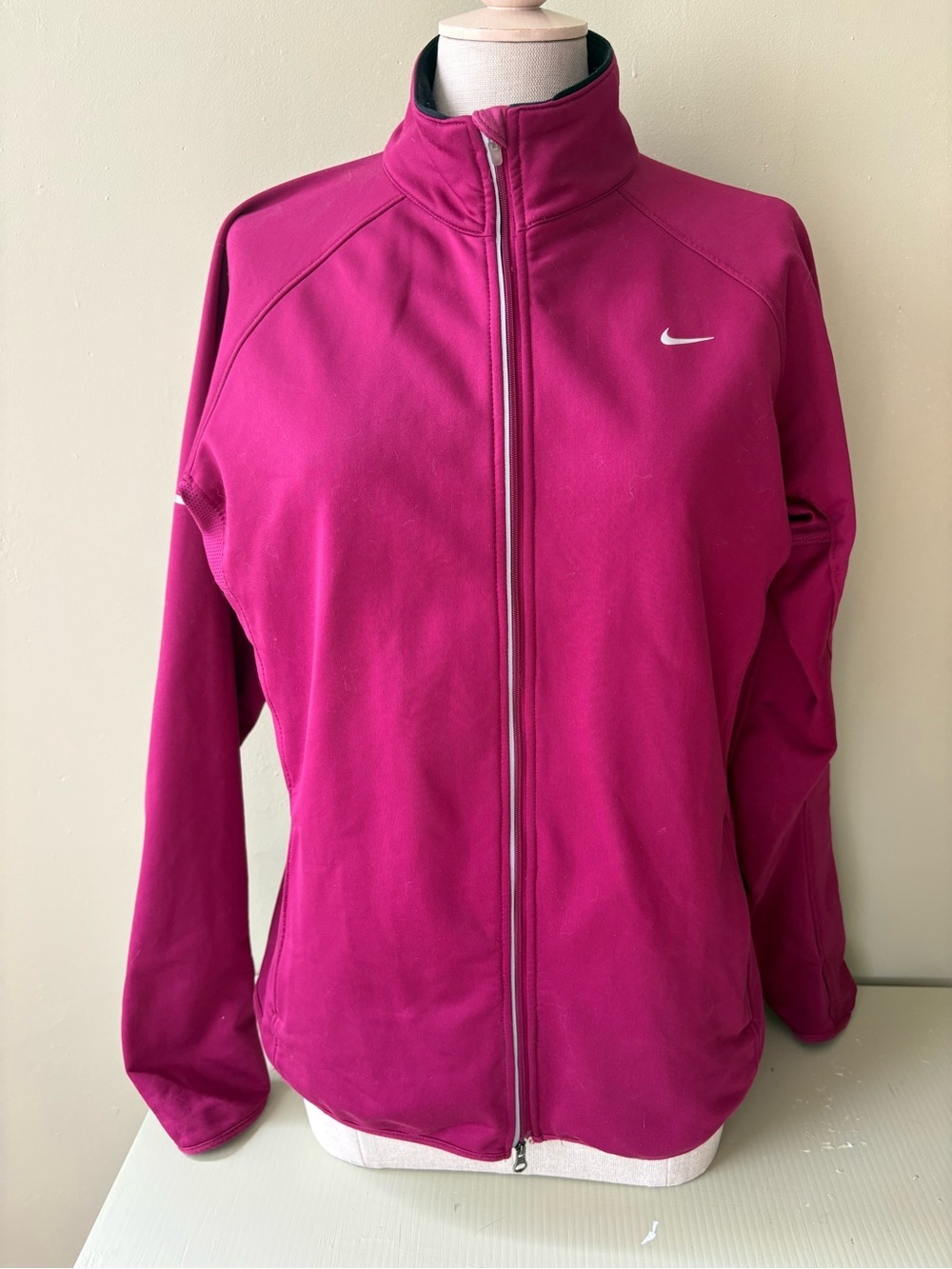 Nike Women's Magenta Full-Zip Utility Jacket Dri Fit Sz L Joggers